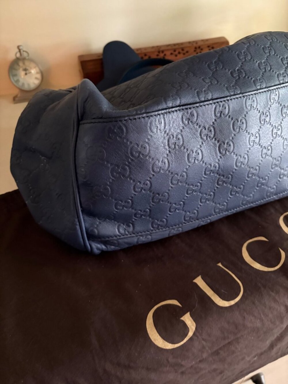 GUCCI Guccissima GG Monogram Leather Emily Navy Blue Hobo Chain Link Flap Bag - Picture 13 of 16